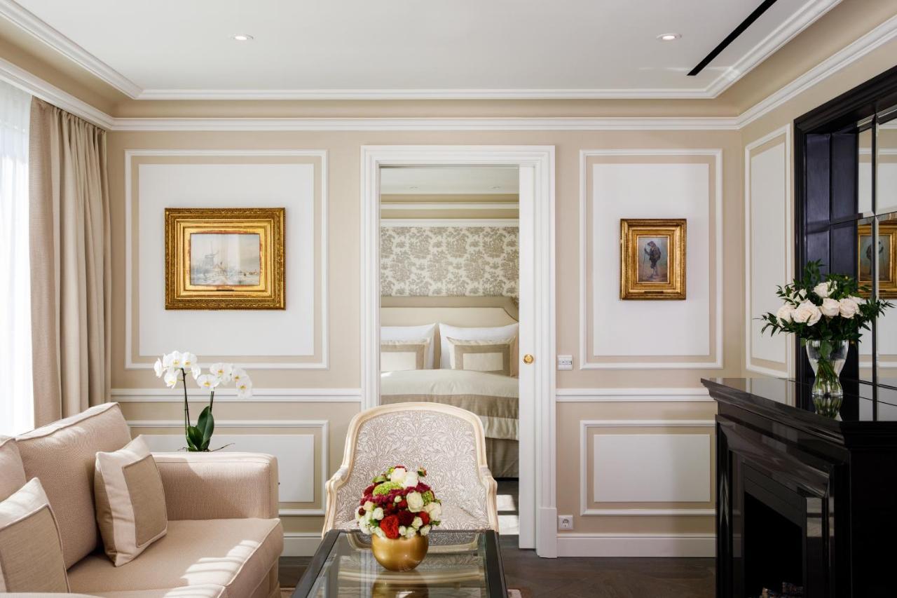 Hotel Sacher Salzburg Eksteriør billede A suite at the Mandarin Oriental, Paris