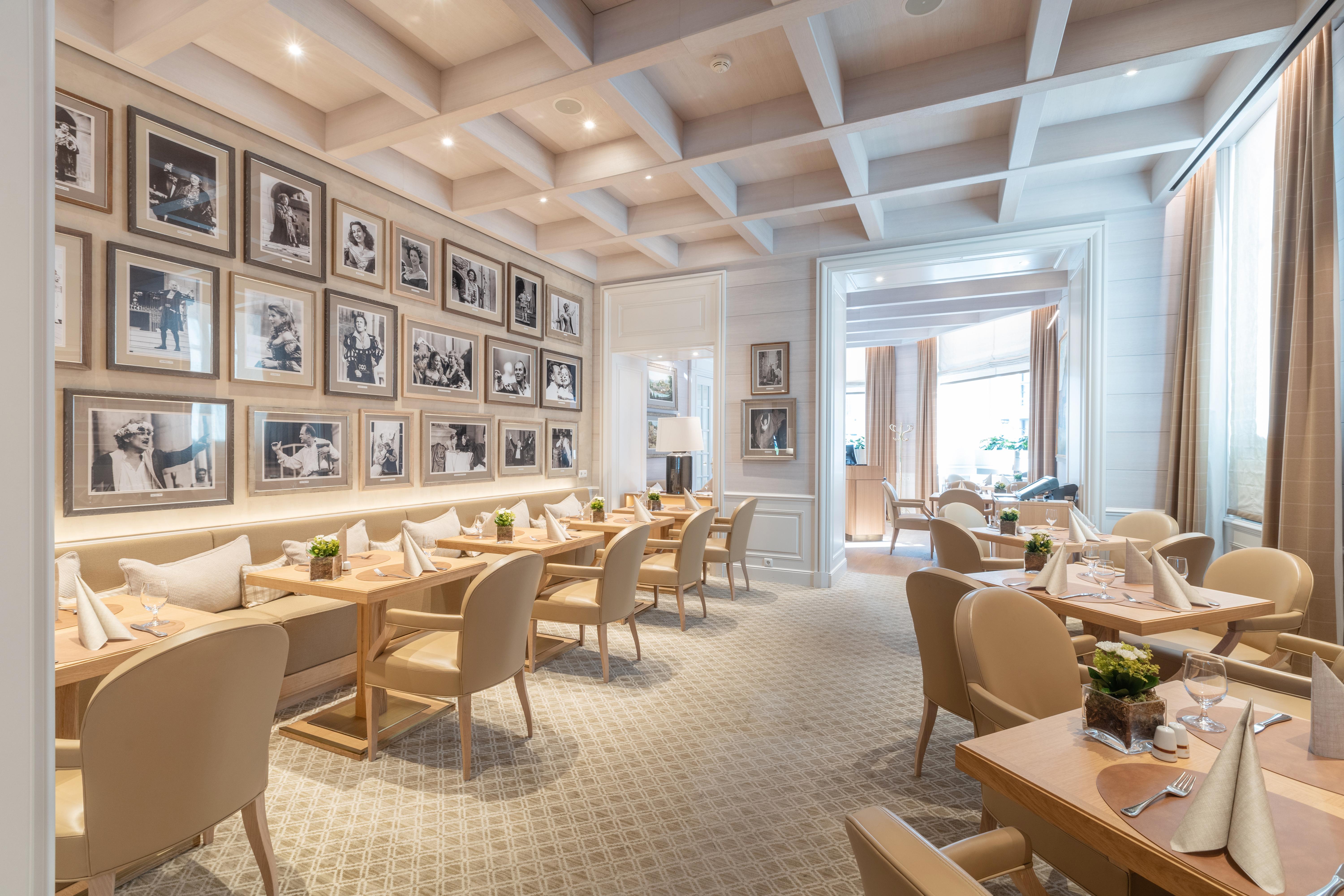 Hotel Sacher Salzburg Eksteriør billede The restaurant